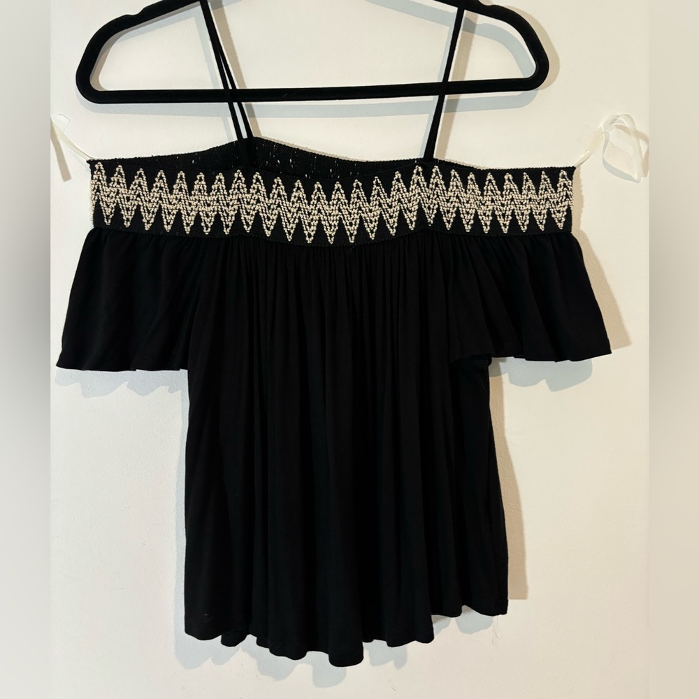 Buttons Women Medium Black Off Shoulder Ruffled Thin Straps Flowly Shirt Casual